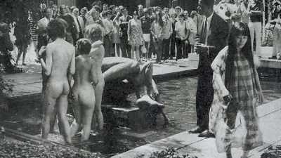 Kusama presented this happening - Kusama : Infinity