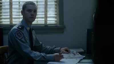 - Kyle, come on, I need you.
- What for? - The Killing