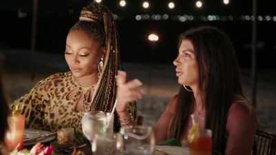 - Kyle and I were talking
to her today, and she's like, - The Real Housewives Ultimate Girls Trip