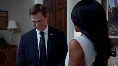 [Kyle laughs] - Tyler Perry's The Oval