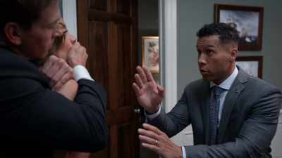 Kyle, let her go. Okay? - Tyler Perry's The Oval