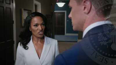 KYLE: LET'S MOVE. - Tyler Perry's The Oval