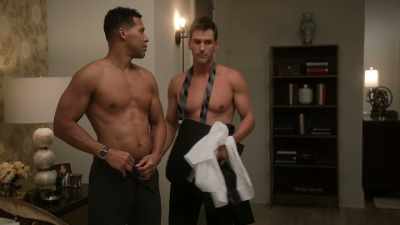 Kyle: Mm.
So we're back to - Tyler Perry's The Oval