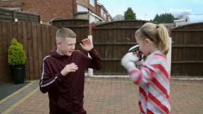 KYLE: No.
(LAUGHTER) - Stacey Dooley Sleeps Over