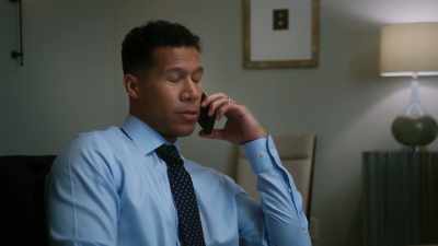 KYLE: UH, HE'S
IN THE RESIDENCE...
[SIGHS] - Tyler Perry's The Oval