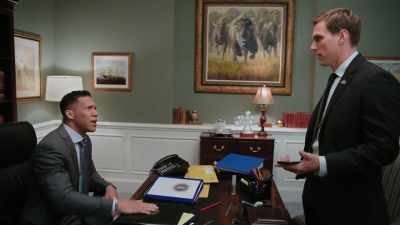 KYLE: WELL, SIR, MAX HAD
THE RESPONSIBILITY-- - Tyler Perry's The Oval