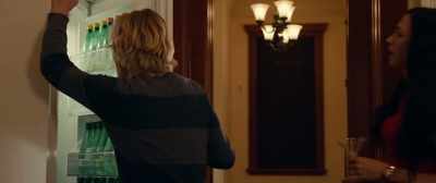 Kyle, would you give me a hand
in the kitchen? - Status Update