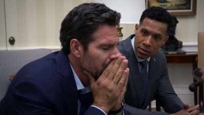 Kyle's a professional at this.
He'll handle it. - Tyler Perry's The Oval