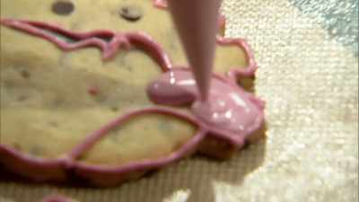 [Kyra]  Doing
 the sections separately - Halloween Cookie Challenge