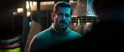 ...l left RAW was... Zoya. - Tiger Zinda Hai