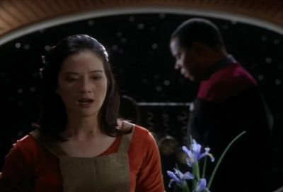 - l want to see it.
- l'll have it sent to you. - Star Trek: Deep Space Nine