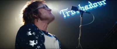 ♪ La, la-la-la-la-la ♪ - Rocketman