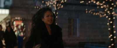 - ♪ La-la-la-la-la ♪
- ♪ Yeah ♪ - Meet Me Next Christmas