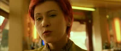 - Là? Merci. - Amélie