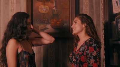 - Lacey, - Amor Emanuelle