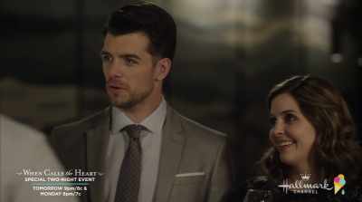 Lacey: Sure, that's
how I met Luc, right? - Paris, Wine & Romance