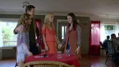 - Ladies and gentlemen,
introducing The Whitmans. - The Wrong Daughter