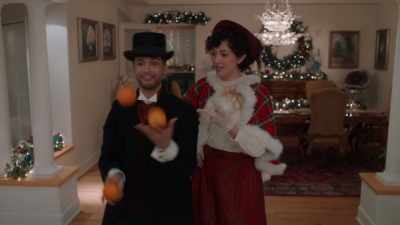 Ladies and gentlemen,
like so many bumblebees - The 5-Year Christmas Party