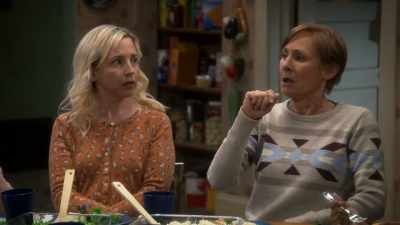 "Ladies and gentlemen,
may I present - The Conners