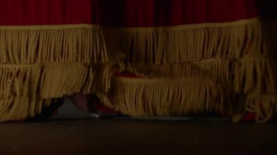 Ladies and gentlemen,
please take your seats. - Glee