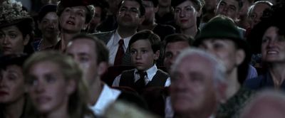 Ladies and gentlemen,
prepare to be astounded. - Dead Silence
