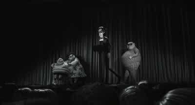 Ladies, gentlemen. - Frankenweenie