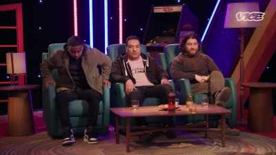 - Ladies and gentlemen, - Super Maximum Retro Show