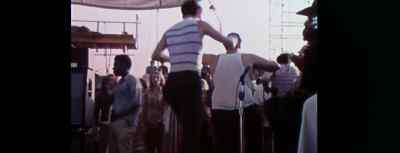 Ladies and gentlemen,
the Sha-Na-Na! - Woodstock