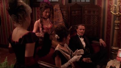 Ladies, please. - Charmed