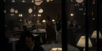 Ladies... - The Crown