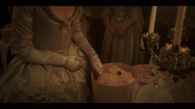 Ladies, welcome, welcome, welcome, welcome. - Dangerous Liaisons