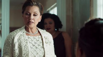 Ladies, will you excuse me? - First Wives Club