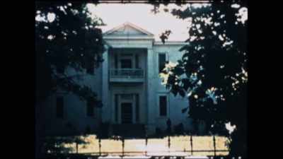 [Lady Bird] The brick house,
where I was born, - First Ladies