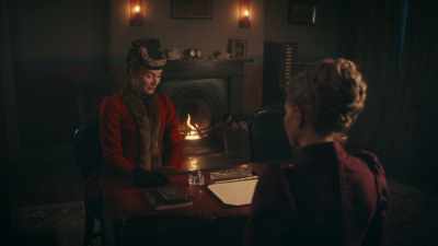 LADY - [GASPS] - Miss Scarlet and the Duke