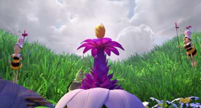 Ladybugs and gentlebees! - Maya the Bee: The Honey Games
