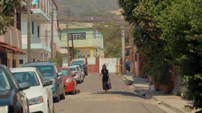 [laidback music] - Eva Longoria: Searching for Mexico