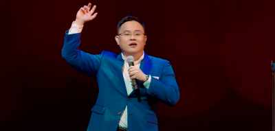 Lalu, mulai menyiram dirinya sendiri - Dr Jason Leong: Ride with Caution