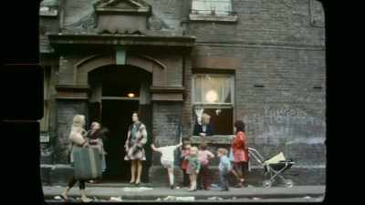 ♪ Landlords and pressure tenants - Funny Woman