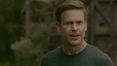 Landon did something stupid, maybe evil. - Legacies
