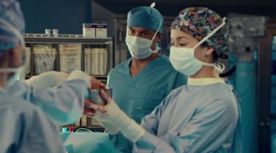 Lane, you okay? - Saving Hope