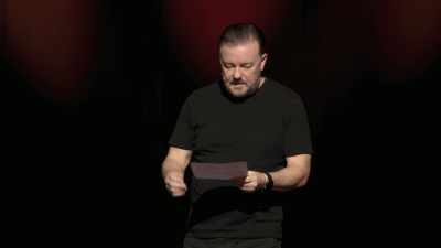 «О... А курица не пострадала?»
«Что?» - Ricky Gervais: Armageddon