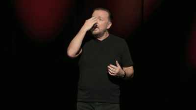 Просто диснеевский мультяшка, правда?
С таким голосом: «Привет!» - Ricky Gervais: Armageddon