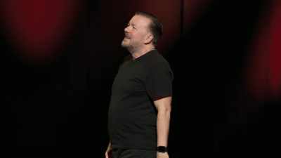 Другой темой было
«слова меняются, а я "воук", хе-хе». - Ricky Gervais: Armageddon