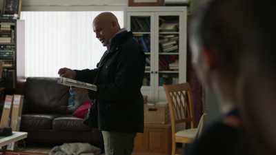 Lar, did you admit that
Claudia gave you money? - Devil on Campus: The Larry Ray Story