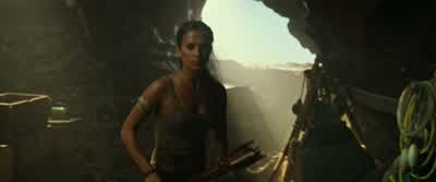- Lara. - Well, I'm still his daughter. - Tomb Raider