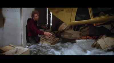 Larry, give me the gold. - Beyond the Poseidon Adventure