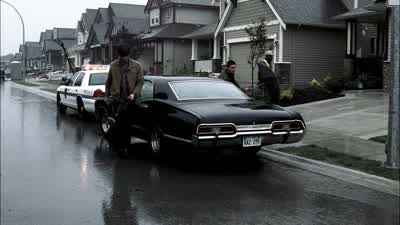 LARRY: Look, I don't know anything more right now. - Supernatural