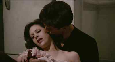 - Larry.
- What's the matter? - Next Stop, Greenwich Village