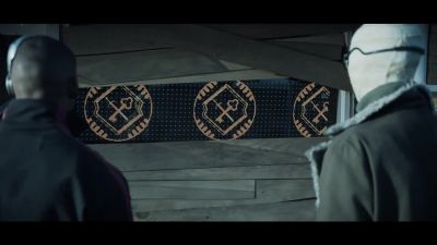 [Larry] Who's Darren Jones? - Doom Patrol