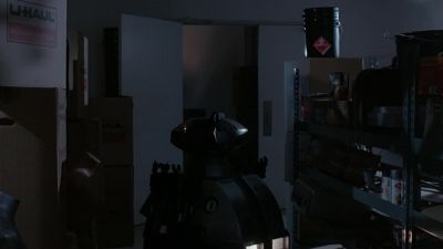 Laser malfunction Detain intruder - Chopping Mall